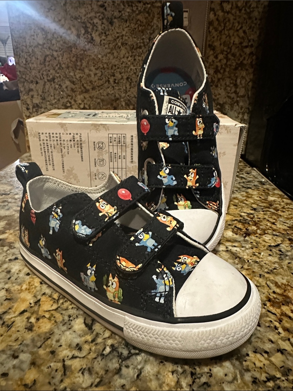 Bluey Converse